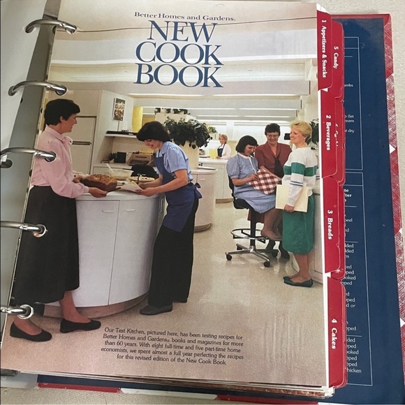 Better Homes And Gardens New Cook Book - Red and White Checkerboard Cover - Picture 4 of 11